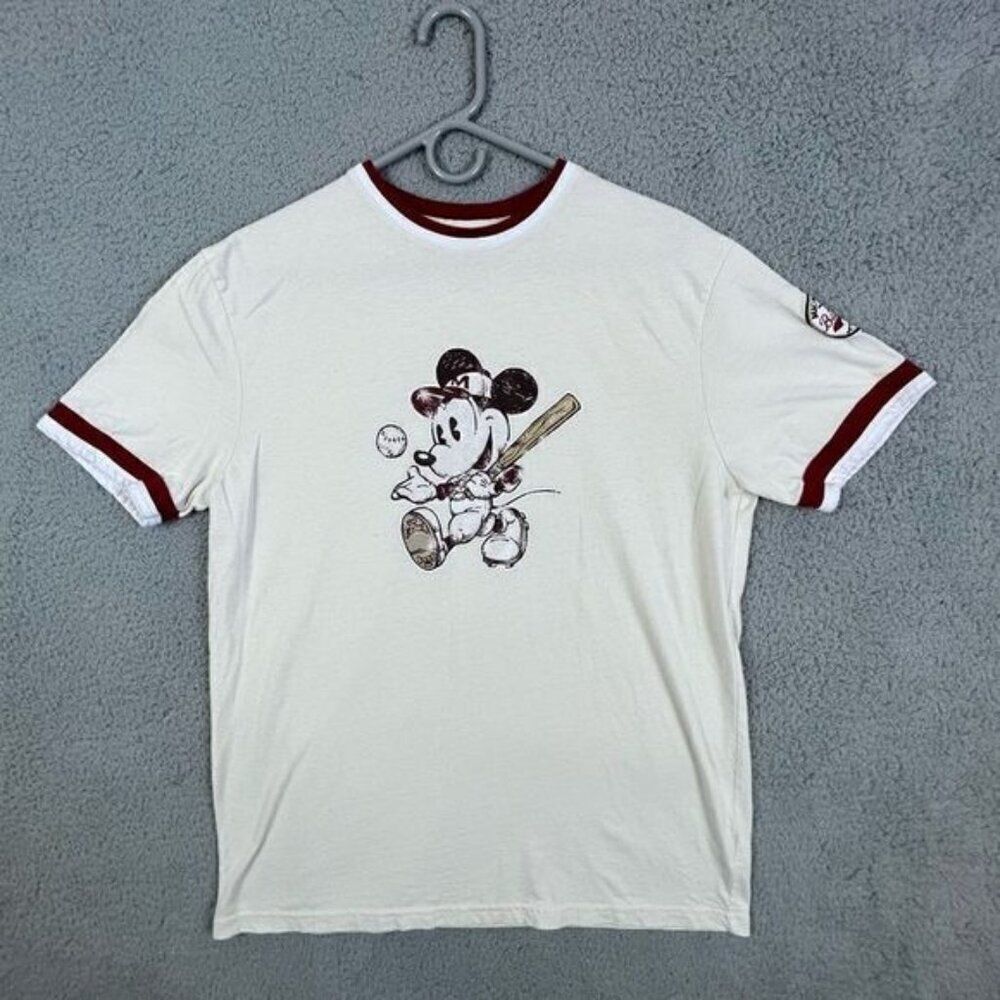 DISNEY PARKS MENS T SHIRT CREAM COLOR SIZE M